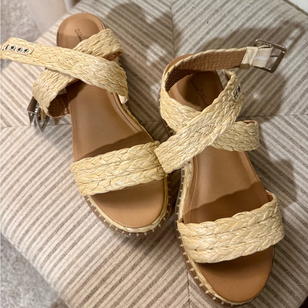 Braided Rattan Tan Sandals